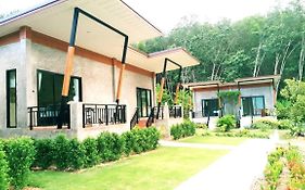 Serene Lanta Resort